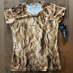 INKnBURN Vintage Gold and Black tech/running shirt. NWT